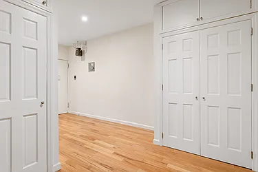 Rented by Safdie Realty Group