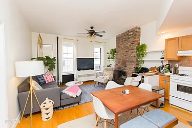 Rented by Citi Habitats