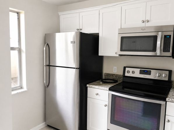 3111 SE Aster Ln APT 1702