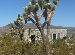 5789 17th St, Dolan Springs, AZ 86441