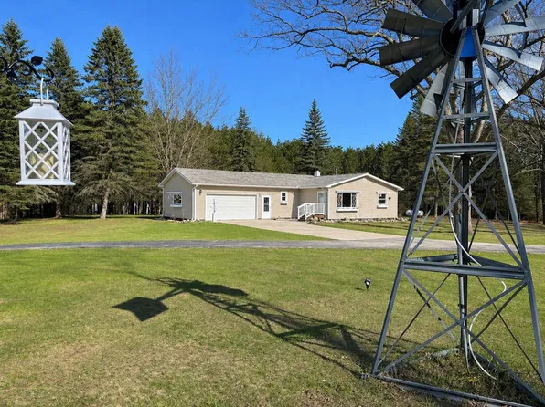2336 N Harrison Ave, Harrison, MI 48625