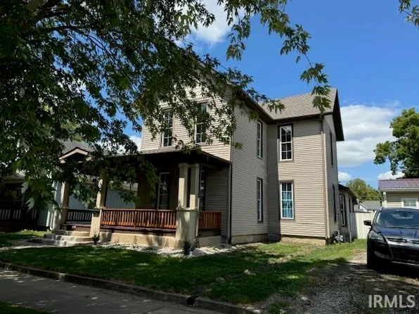 216 E 2nd St, Peru, IN 46970