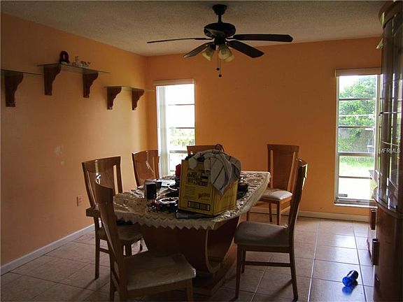 3rd image of 2414 Mondale Ct