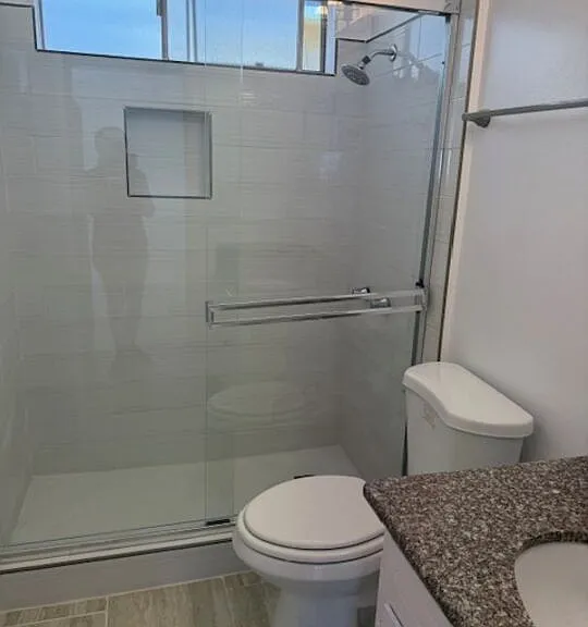 559 Hyde Park Pl #3 — Photo 6