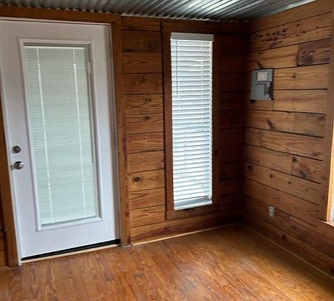 5th image of 513 E Ashby Pl APT 3