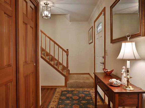5th image of 5126 Banbridge Ln