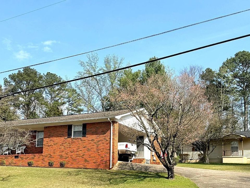 1st image of 108 Oak Rd