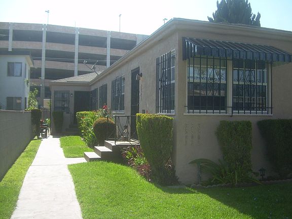 2nd image of 3505 S Bronson Ave