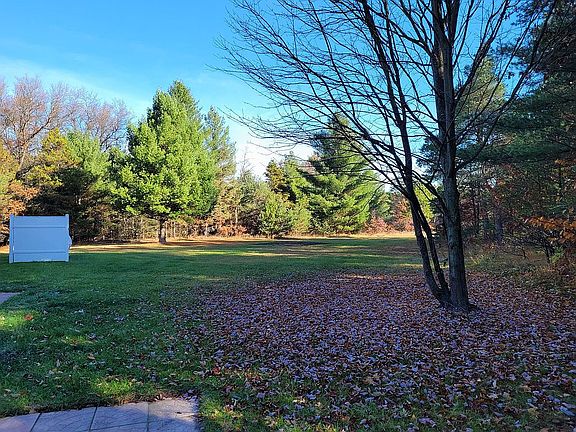 Private side & back yard