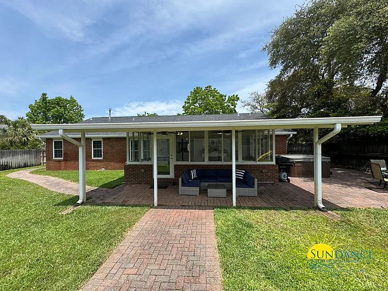 109 Long Pointe Dr — Photo 39