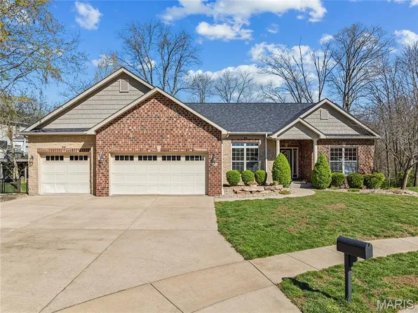 164 Knollhaven Trl, O'Fallon, IL 62269