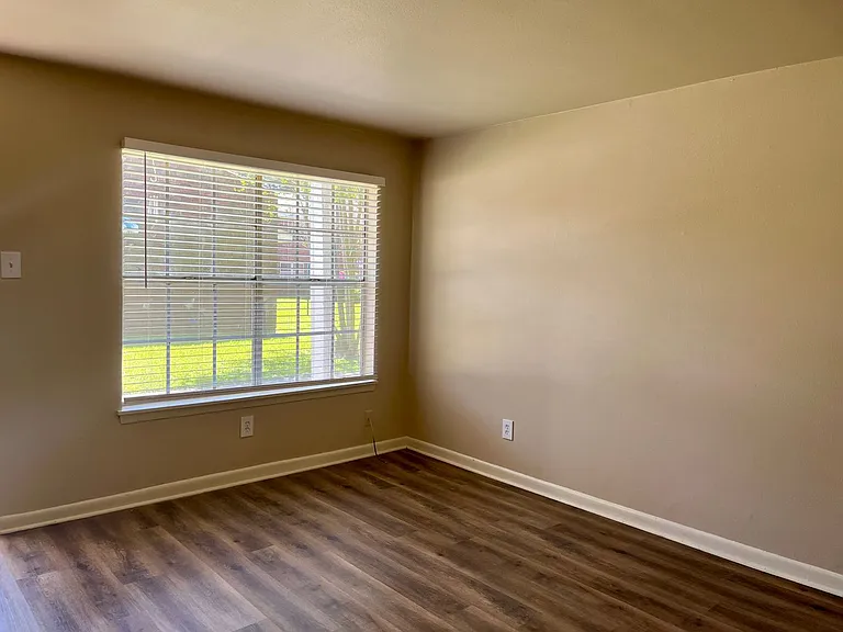 1701 Lobdell Ave #66 — Photo 5