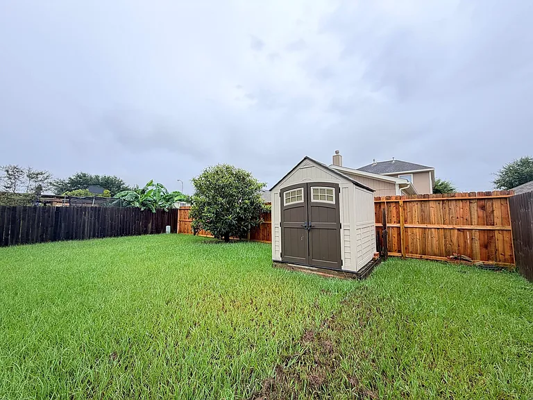1807 Emerson Ridge Dr — Photo 28