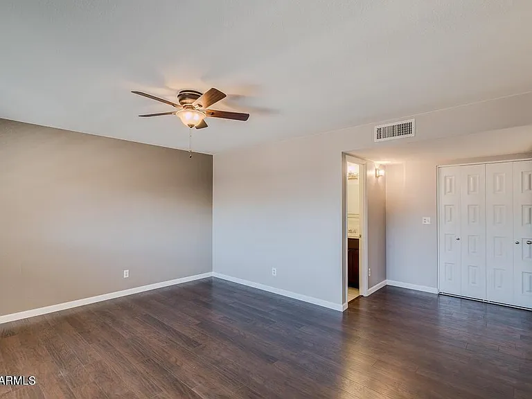 831 E Stephens Dr — Photo 10