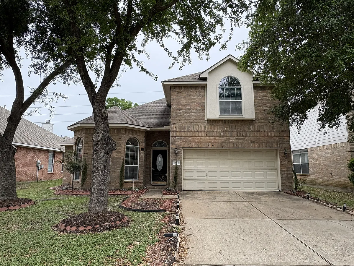 Building Photo - 6038 Heathmoor Ln