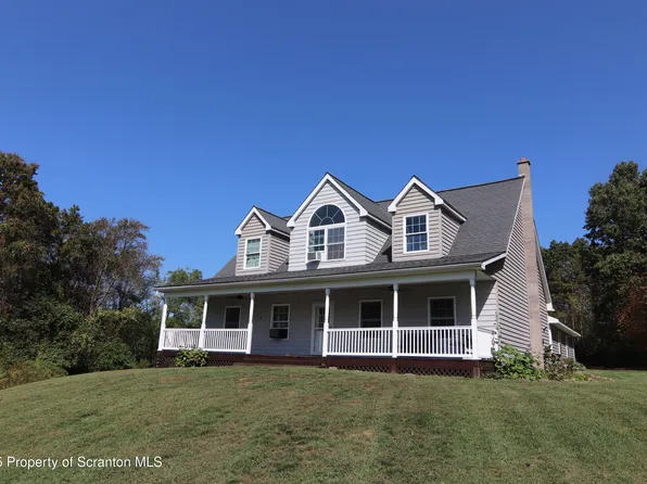 202 Feral Ln, Tunkhannock, PA 18657
