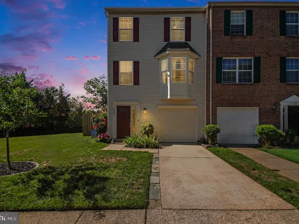721 Vanderbilt Ter SE, Leesburg, VA 20175