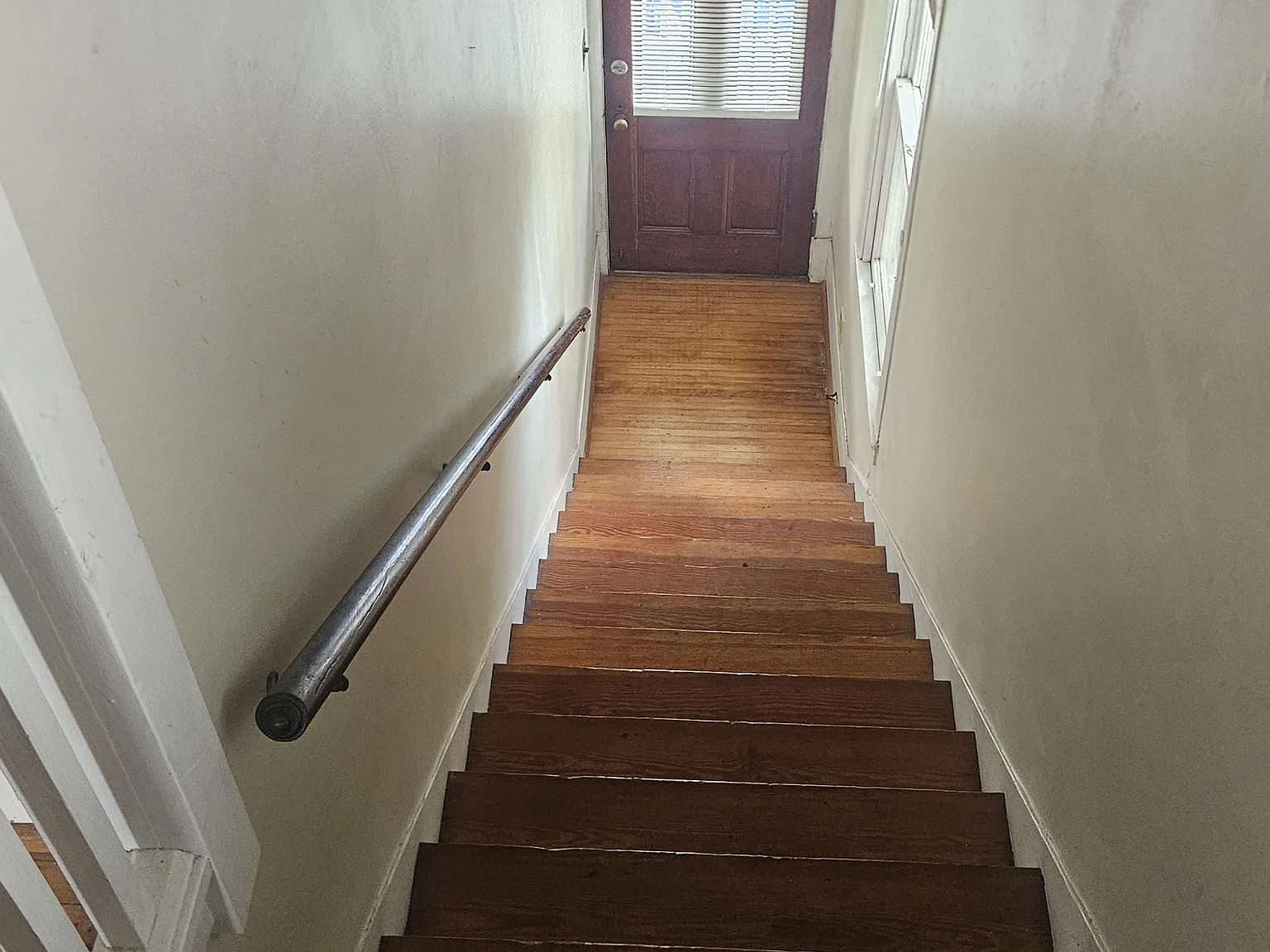 1 bed, 1000 sqft, $1,250 — Photo 3
