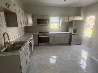 313 George Ave APT 1, Waukegan, IL 60085