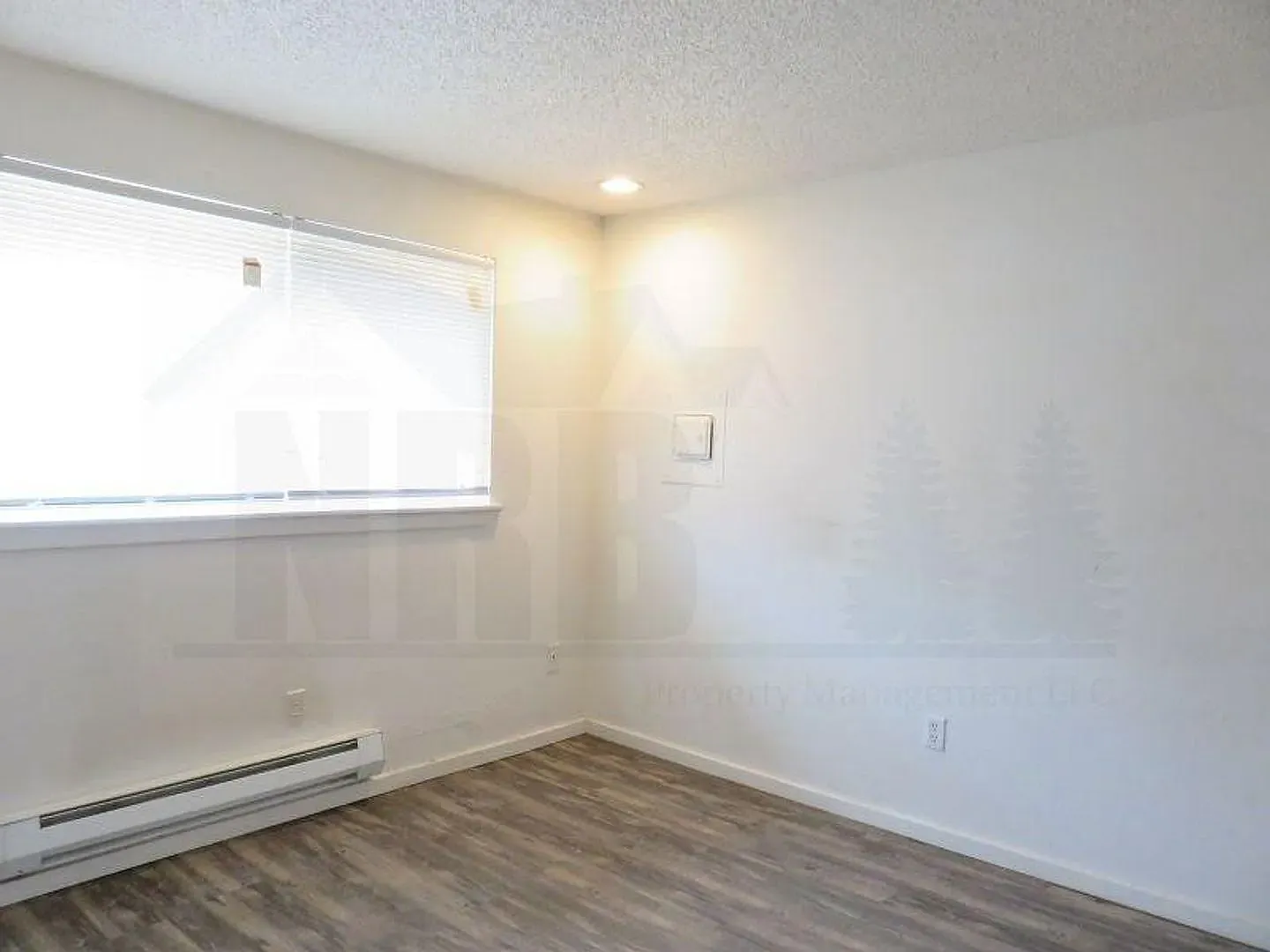 1 bed, 500 sqft, $995 — Photo 3