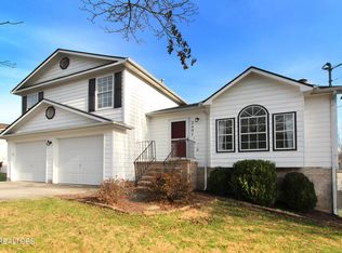 2401 Bainbridge Way, Powell, TN 37849