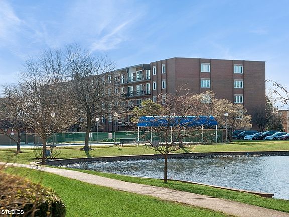 2nd image of 8101 W Courte Dr APT 405