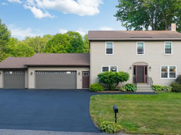19 Kensington Terrace, Lewiston, ME 04240