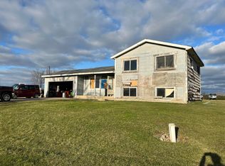 2299 5th St, Shelbyville, MI