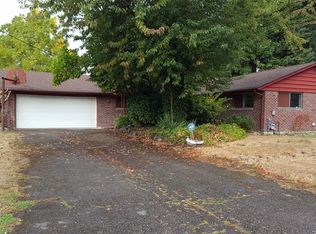 5911 86th St E, Puyallup, WA 98371