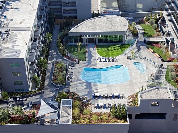 2nd image of 900 S Figueroa St APT 404