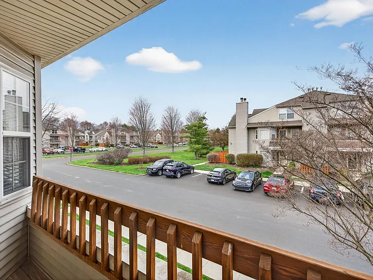 4202 Waltham Ct — Photo 26