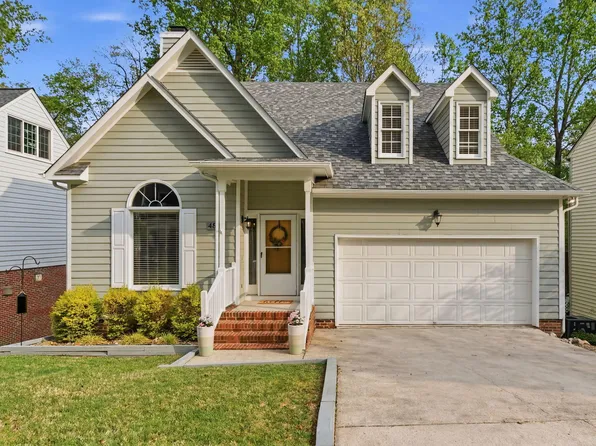 4809 Royal Troon Dr, Raleigh, NC 27604