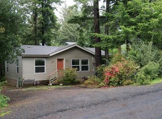 525 NE Alder St, Yachats, OR