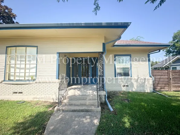 111 S Wood St #B, Ferris, TX 75125