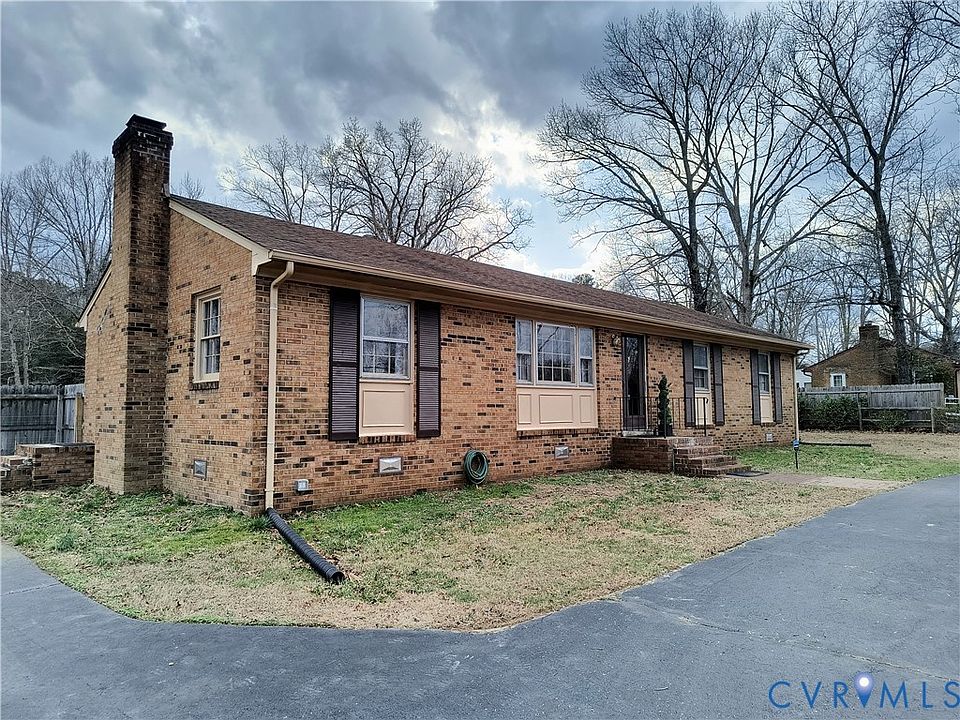 1st image of 9913 Graves Rd