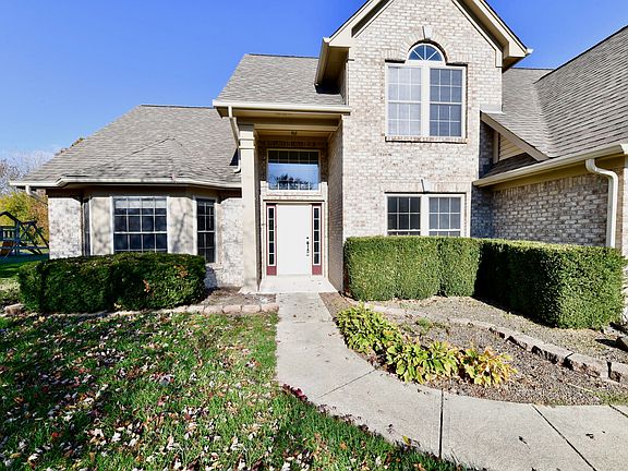 4th image of 7544 Shasta Dr