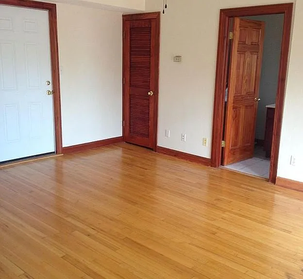 7296 Lyndover Pl #103 — Photo 3