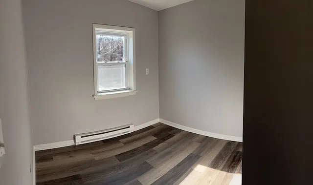 1023 Old Philadelphia Rd — Photo 5