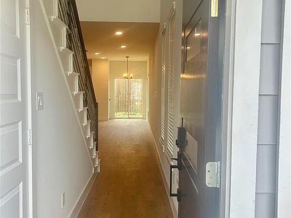 2nd image of 16555 Oasis Glade Dr