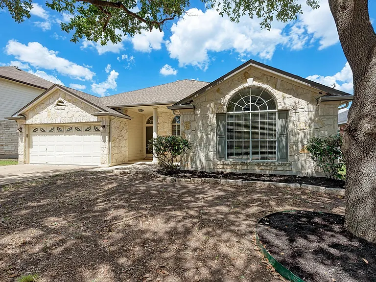 4408 Tello Path — Photo 3
