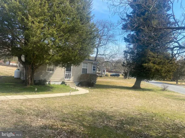 300 Forest Beach Rd, Annapolis, MD 21409