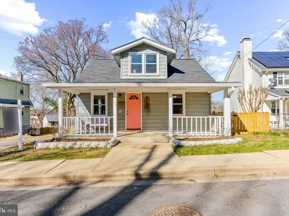 5100 Varnum St, Bladensburg, MD 20710