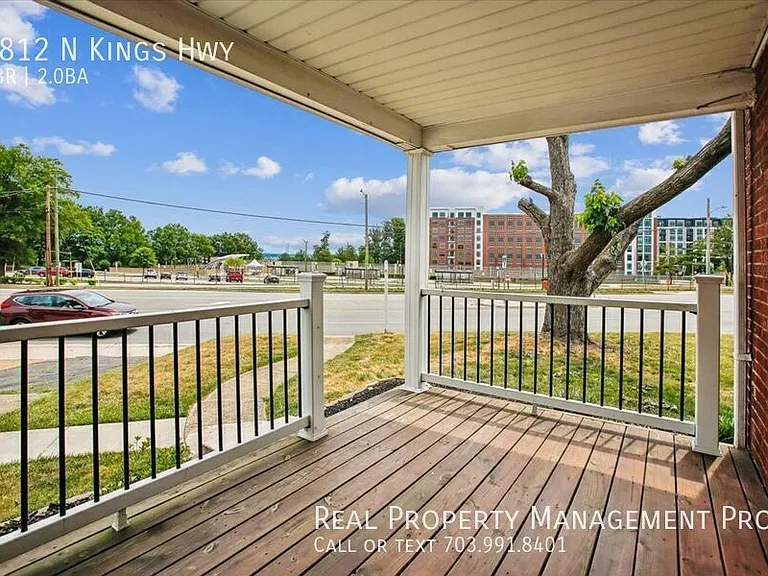 5812 N Kings Hwy — Photo 3