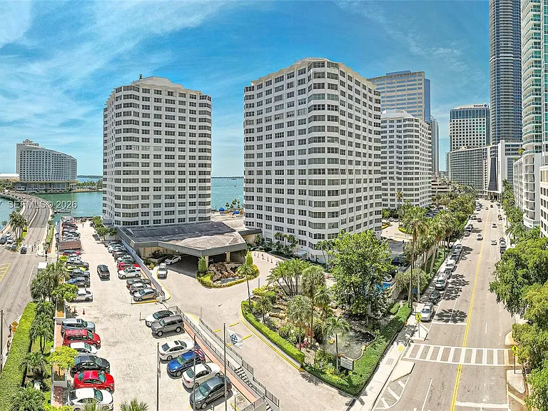 801 Brickell Bay Dr #1662 — Photo 14