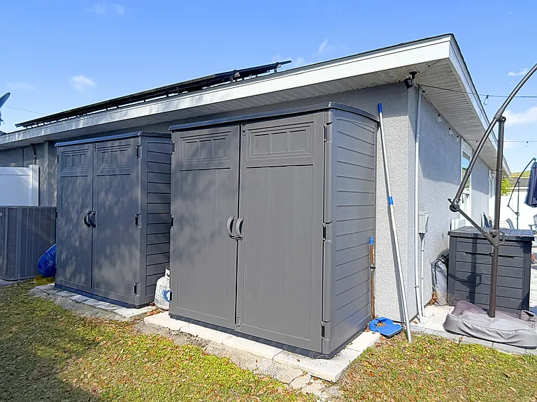 35 Laurel Crse — Photo 23