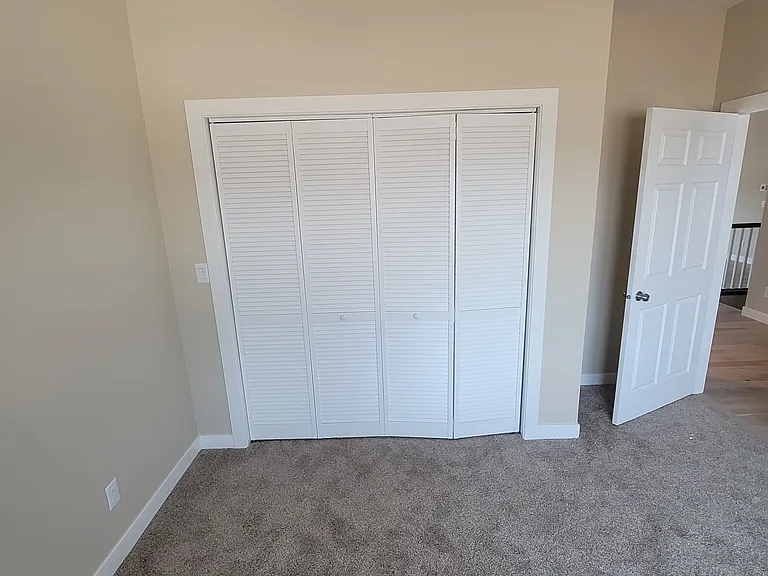 2269 Helle Dr — Photo 13