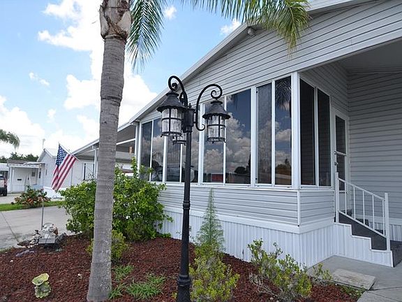2nd image of 7725 Bluff Blvd #7725
