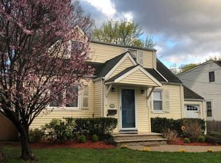 38-66 Taylor Rd, Fair Lawn, NJ 07410