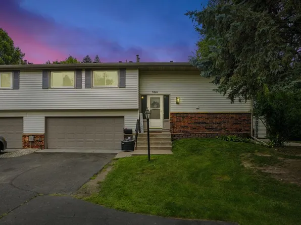 3565 Granada Pl N, Oakdale, MN 55128