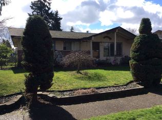 19222 NE Clackamas St, Portland, OR 97230